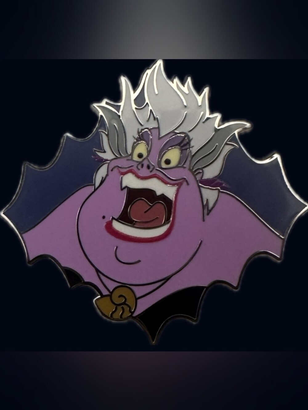 Disney Pin Laughing Villians Ursula